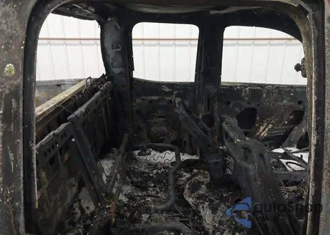 2015 Chevrolet Silverado 1500 1Lt z USA, uszkodzony, nr VIN 1GCVKREC5FZ147829